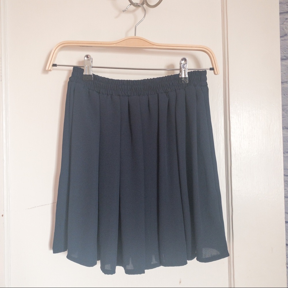 Brandy Melville Skirt